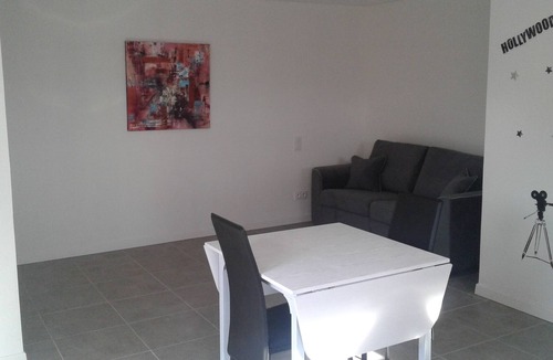 Rivesaltes Apartment | large studio with terrace and barbecue