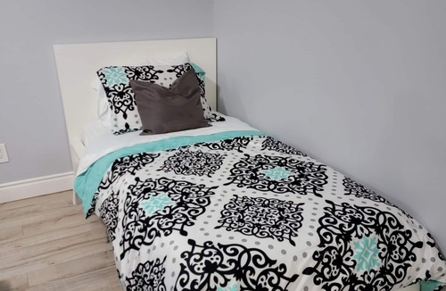 Cambridge House | Large suite with king bed, pool, and parking!