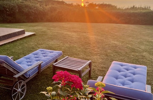 Smidstrup Strand Villa | Large Summerhouse in a Seaside Nature Reserve