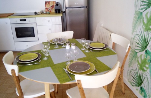 Gambetta Apartment | large T2 with terrace and parking