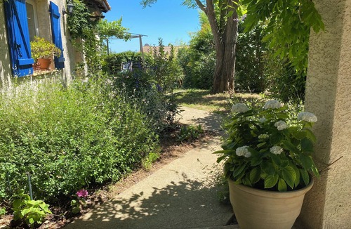 Pignan House | Large T3 110M2, shady garden and swimming pool