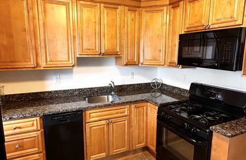 Goshen Apartment | Large Three bedroom apartment, Main St., Goshen