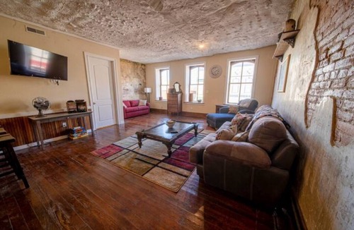 Fulton Apartment | Large Unique 2-Bedroom Gamed Themed Loft
