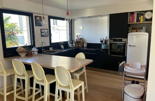Saint-Ideuc House | Large vacation home 10 minutes' walk from the beach