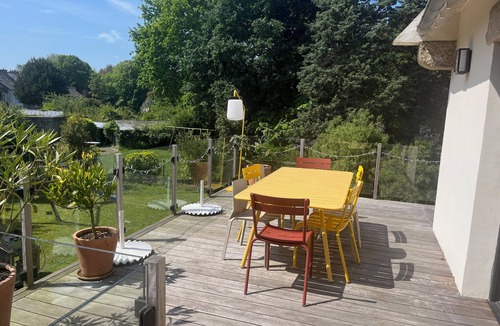Saint-Ideuc House | Large vacation home 10 minutes' walk from the beach
