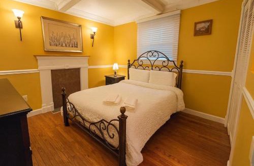 Fort Edward House | Large Villa 5 Beds, 3 Baths, Firepit, Cozy Stay