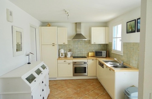 Saint-Jean-de-Monts Villa | Large villa for 8 with swimming pool