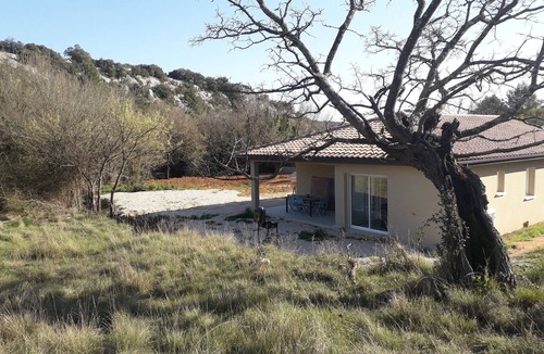 Murles Villa | Large villa with pool and jacuzzi, ideal for families.