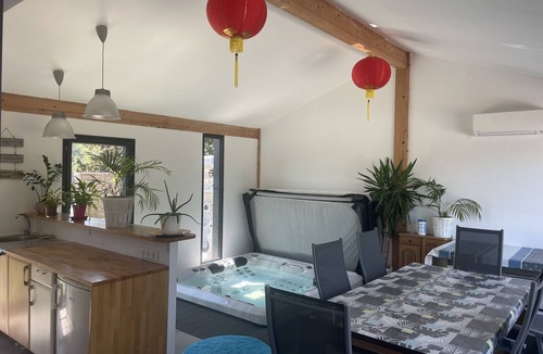 Longages Villa | Large villa with pool and spa