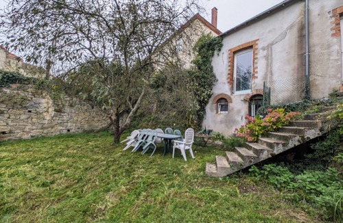 La Seguiniere House | Large village house on the river bank
