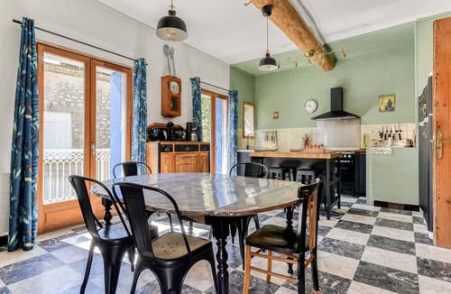 Fitou House | Large vineyard house