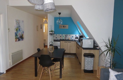 Thouars Apartment | Large warm apartment