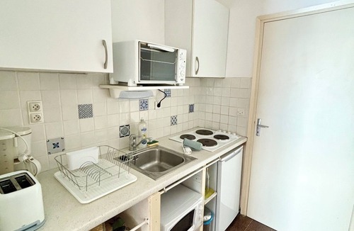 Tiuccia Apartment | Large waterfront studio - direct access to the beachn