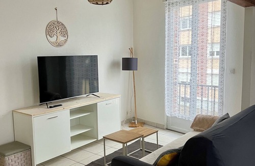 Sens Apartment | Large, well-located T3 with 2 bathrooms