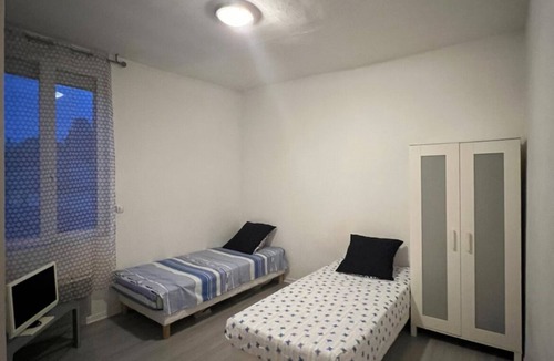 Sens Apartment | Large, well-located T3 with 2 bathrooms