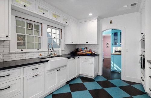 Coronado House | Large Whole House Rental w/Private Pool – 5 minute walk to beach