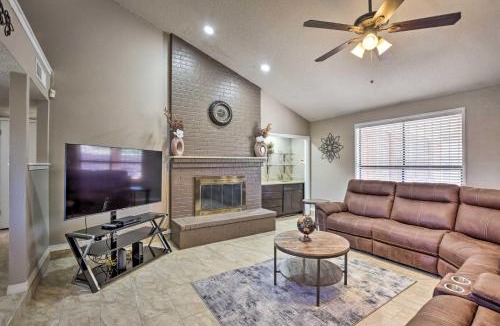 Biggs Field House | Large Yard: Family-Friendly El Paso Rental Home