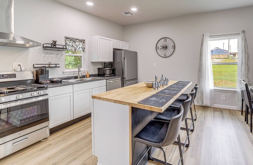 McAlester House | Large Yard & Grill: Family Home in McAlester!