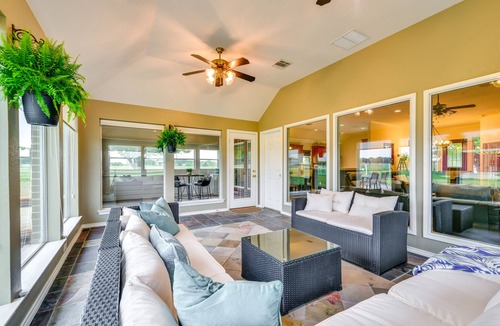 Waxahachie House | Large Yard: Pet-Friendly Waxahachie Vacation Home!