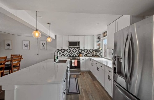 Walnut Grove House | Large10 bed Home! Boulder/Denver