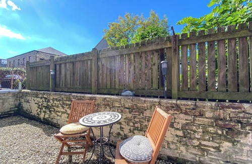 Largs Cottage | Largs Brisbane Cottage