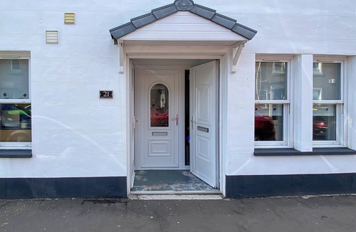 Largs Cottage | Largs Brisbane Cottage