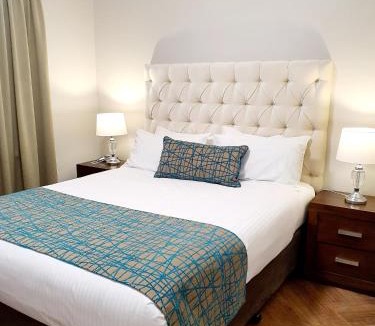 Largs Bay Hotel | Largs Pier Hotel