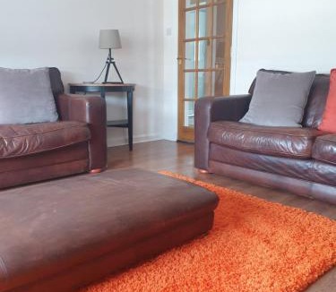 Largs Apartment | Largs stay With Private parking