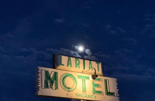 Moriarty Hotel | Lariat Motel