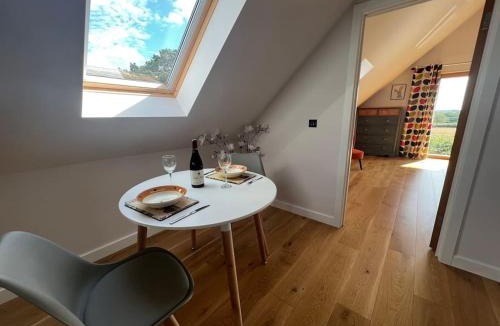 Saxmundham Apartment | Larks Rise Annex