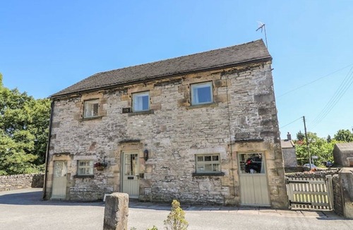 Newton Grange Apartment | Larkstone Barn - 3 bedroom (sleeps 8)