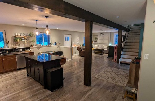 South Bruce Peninsula House | Larkwhistle |SAUNA| CHICKENS |Near BEACHES
