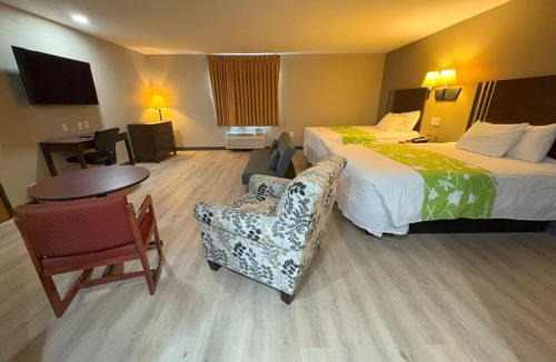 Larned Hotel | Larned Inn & Suites