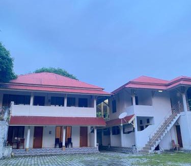 Tomia Island Hotel | laroka hotel