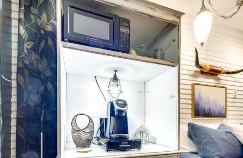 Fort Lyon Apartment | Las Animas Studio w/Lush Backyard Paradise!