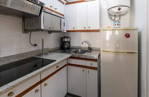 Lloret de Mar Apartment | Las Antillas Pool and Terrace Fenals Beach, 4 Gues