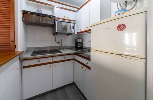 Lloret de Mar Apartment | Las Antillas Pool and Terrace Fenals Beach, 4 Gues
