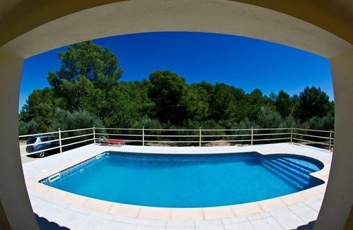 Costa Dorada House | Las Bordes, mansion in a unique location with its own olive grove and forest