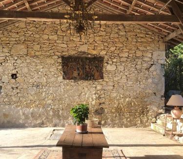 Castelnau-dArbieu Bed & Breakfast | Las Canéres