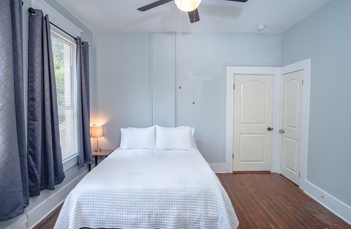 Southtown Hotel | Las Carolinas Cozy #2