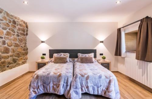 San Miguel de Aguayo House | Las Casucas De Somavia