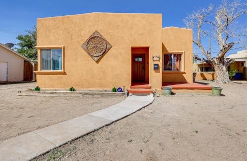Las Cruces House | Las Cruces Home w/Fenced Yard: Recently Remodeled
