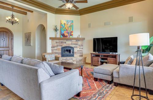 Las Cruces House | Las Cruces Home w/Mountain Views & Private Pool!