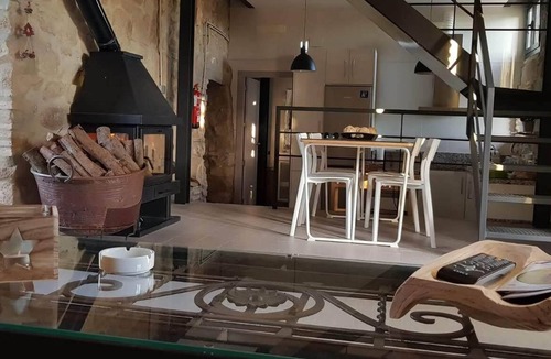 Andujar House | Las Olivas vineyard. Fully independent house located in Andujar.