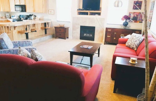 St. George Condo | Las Palmas 2112 Majestic Sunrise with Water Park