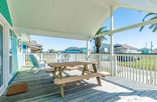 Terramar Beach House | Las Palmas Retreat
