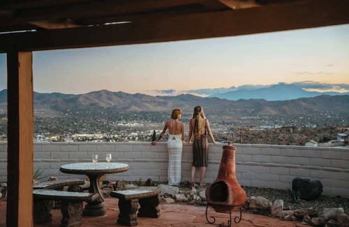 Yucca Valley House | Las Rocas Hilltop Escape, Infinity Pool, Spa