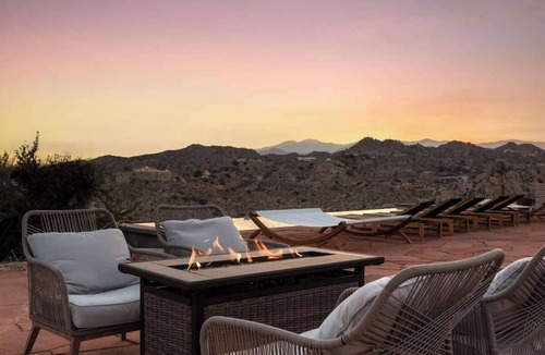 Yucca Valley House | Las Rocas Hilltop Escape, Infinity Pool, Spa