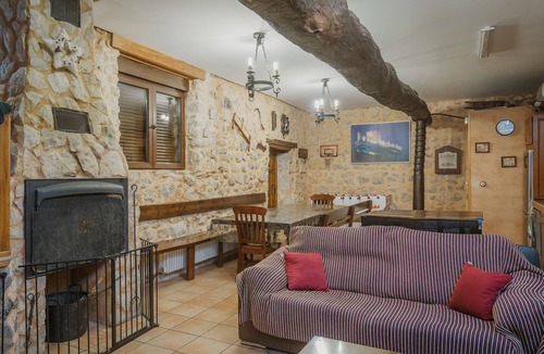 Curiel House | Las Tercias De Curiel Country House with Fireplace, Ribera del Duero
