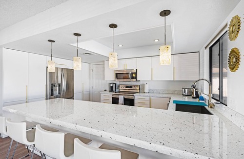 Southfork House | Las Vegas Dream House with Backyard Oasis